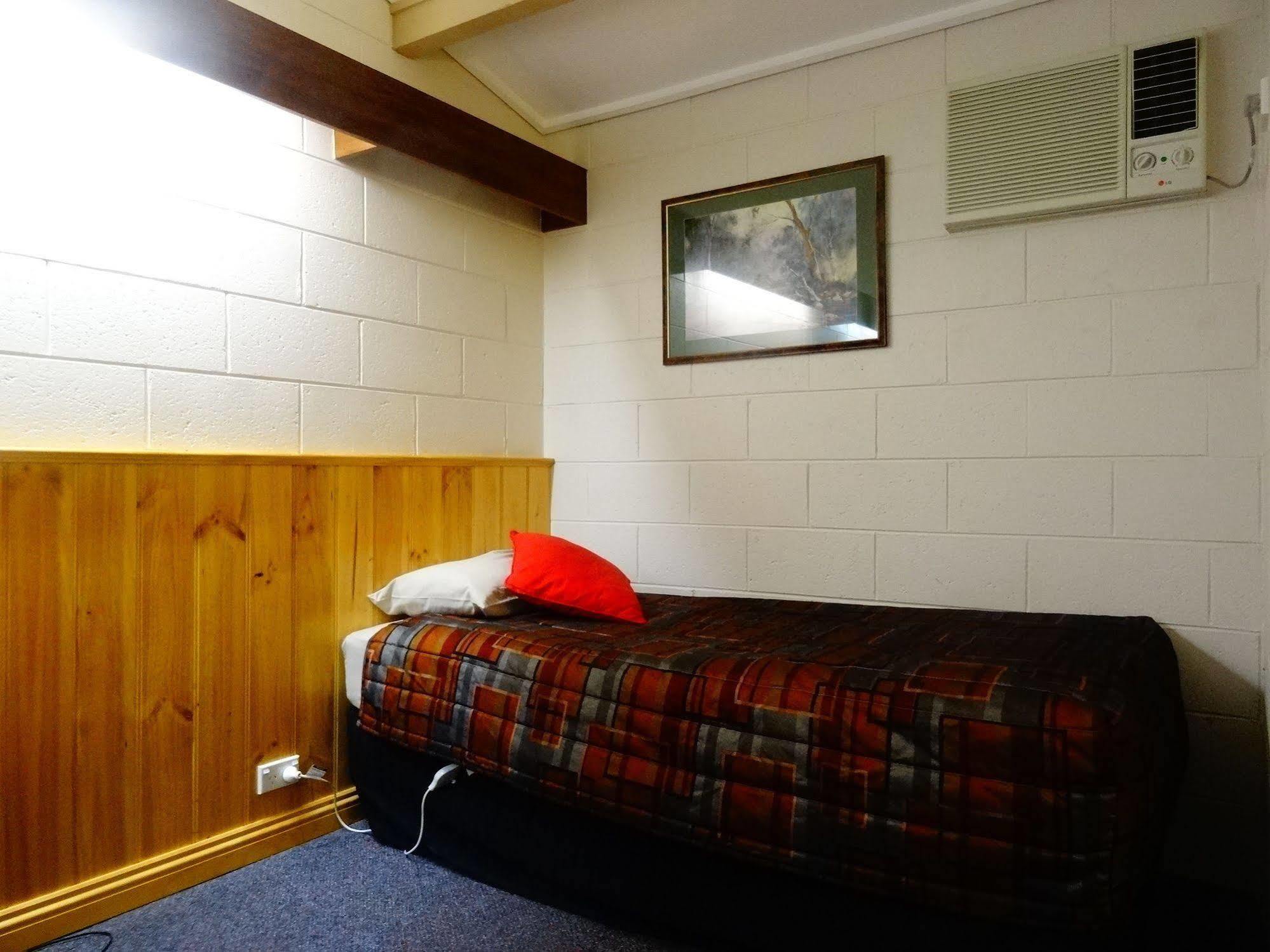 Coal Creek Motel Korumburra Eksteriør bilde