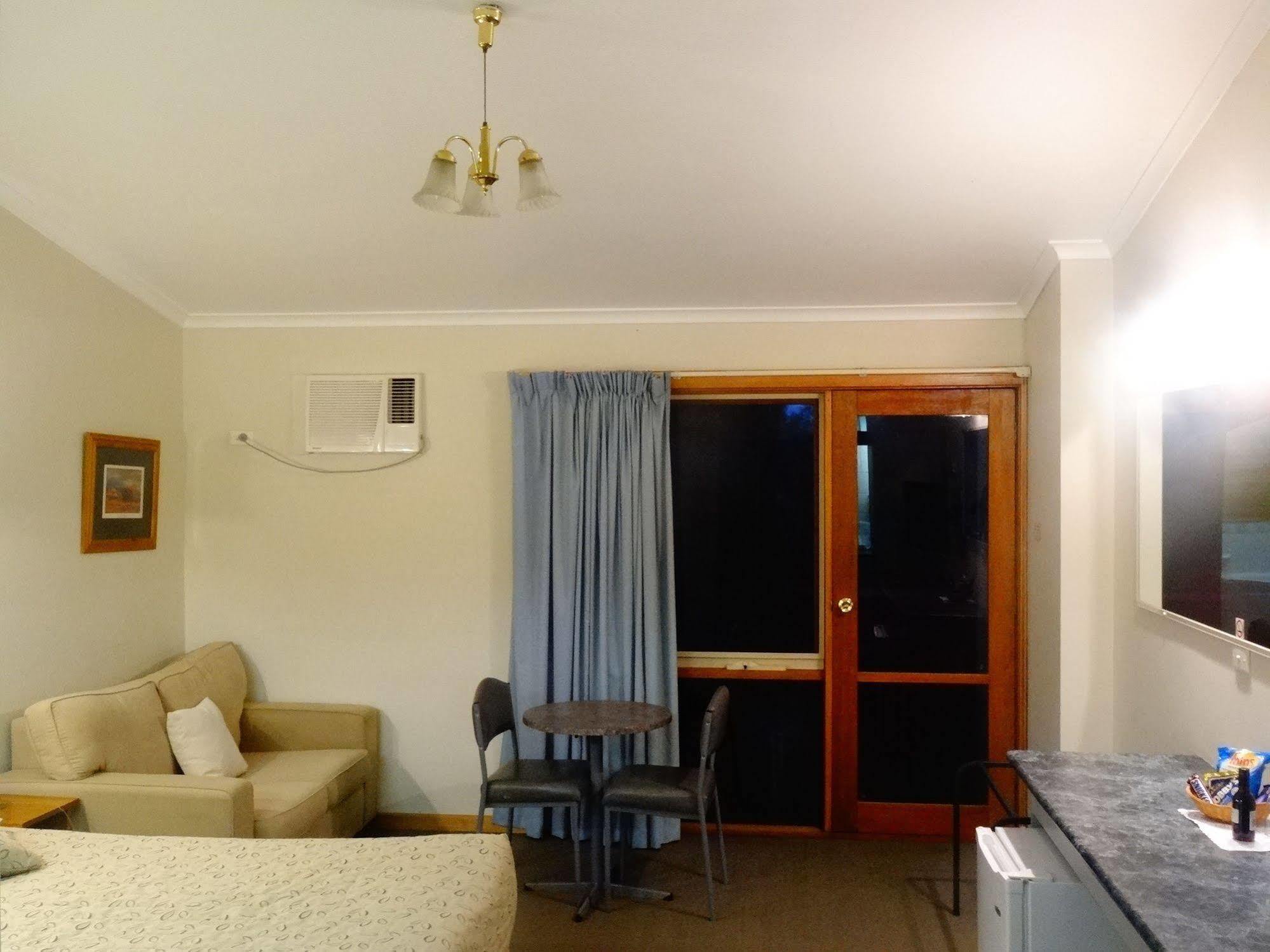 Coal Creek Motel Korumburra Eksteriør bilde